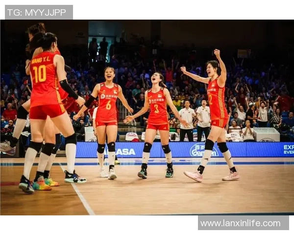 南京排球队与重庆排球队实力对比赛后复盘分析与总结